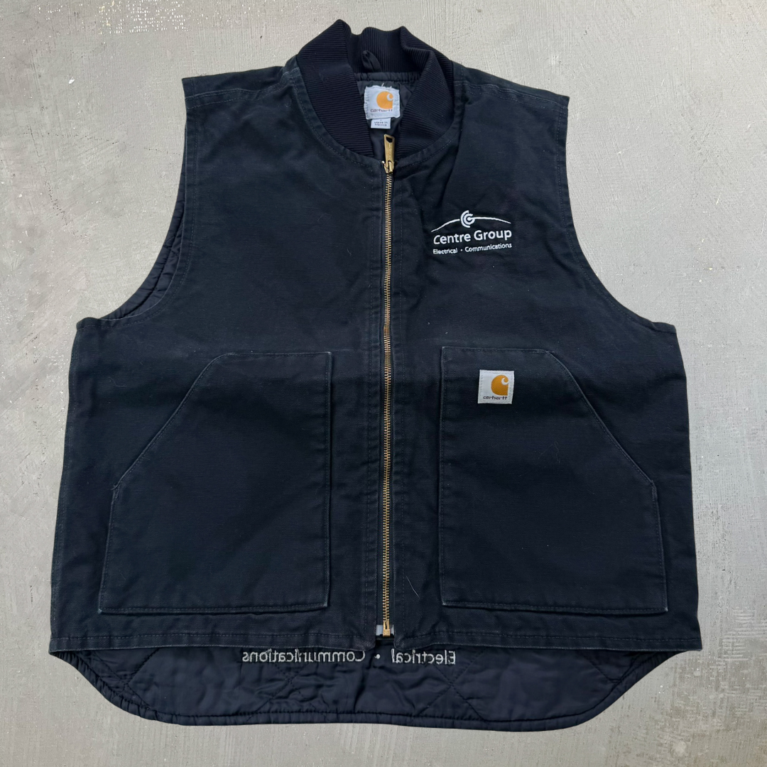 J- Vintage Carhartt Centre Group Embroidered Text Quilt Lined