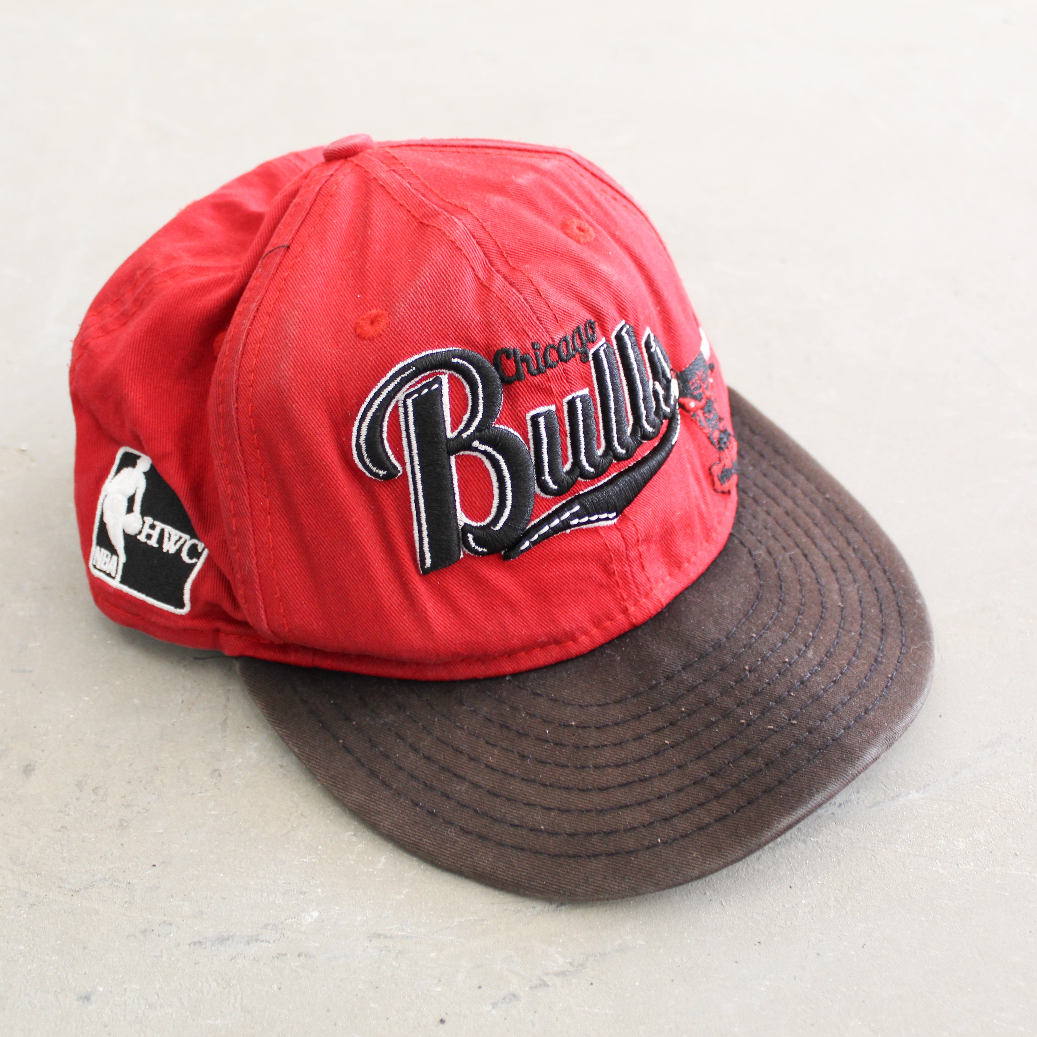 F- Vintage Chicago Bulls NBA New Era Text Logo Snapback Hat – HG