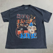J- Vintage Los Angeles Lakers Shaq & Kobe Championship Oversized Tee - L (fits XL)