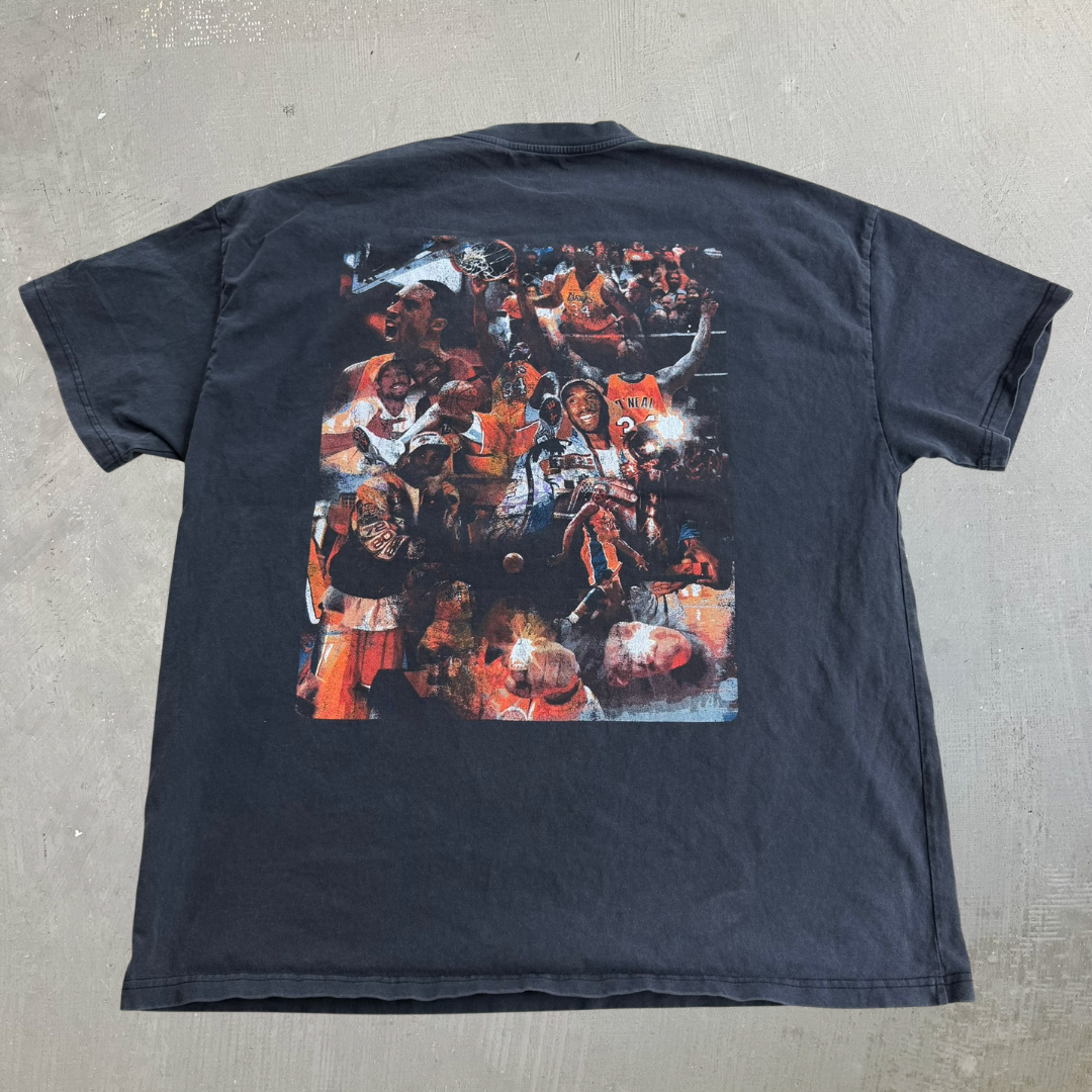 J- Vintage Los Angeles Lakers Shaq & Kobe Championship Oversized Tee - L (fits XL)