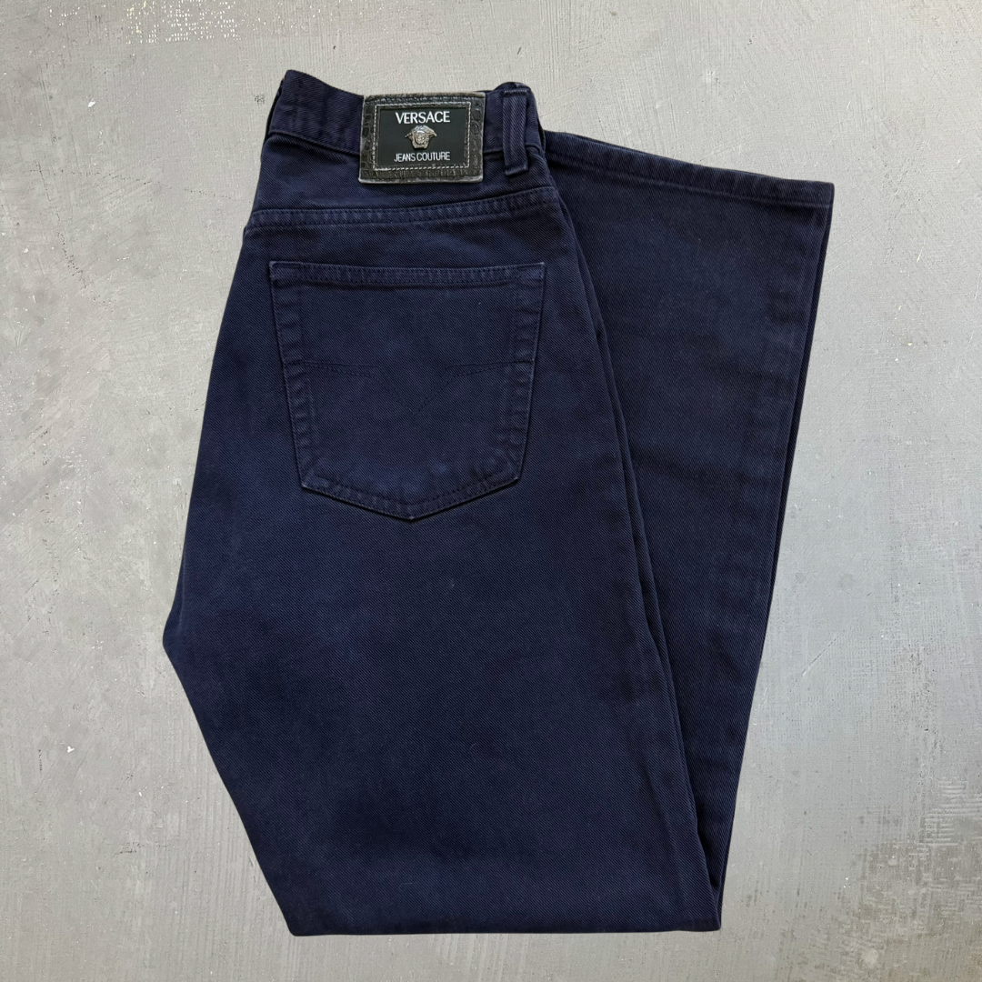 J- Vintage Versace Jeans Couture Made In Italy Indigo Jeans -  w32 (fits 32x30)
