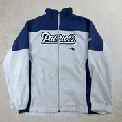 J- Vintage New England NFL Reebok Patriots Zip Up Polar Fleece - M