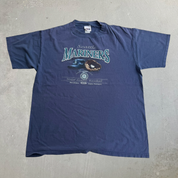 J- Vintage 90s Seattle Mariners MLB CS Glove & Cap Graphic Tee - XL