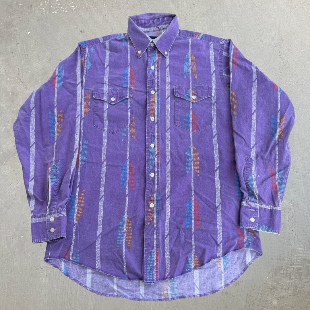 J- Vintage Wrangler Western Pattern Button Down Shirt - 15 1/2 33 (fits M)