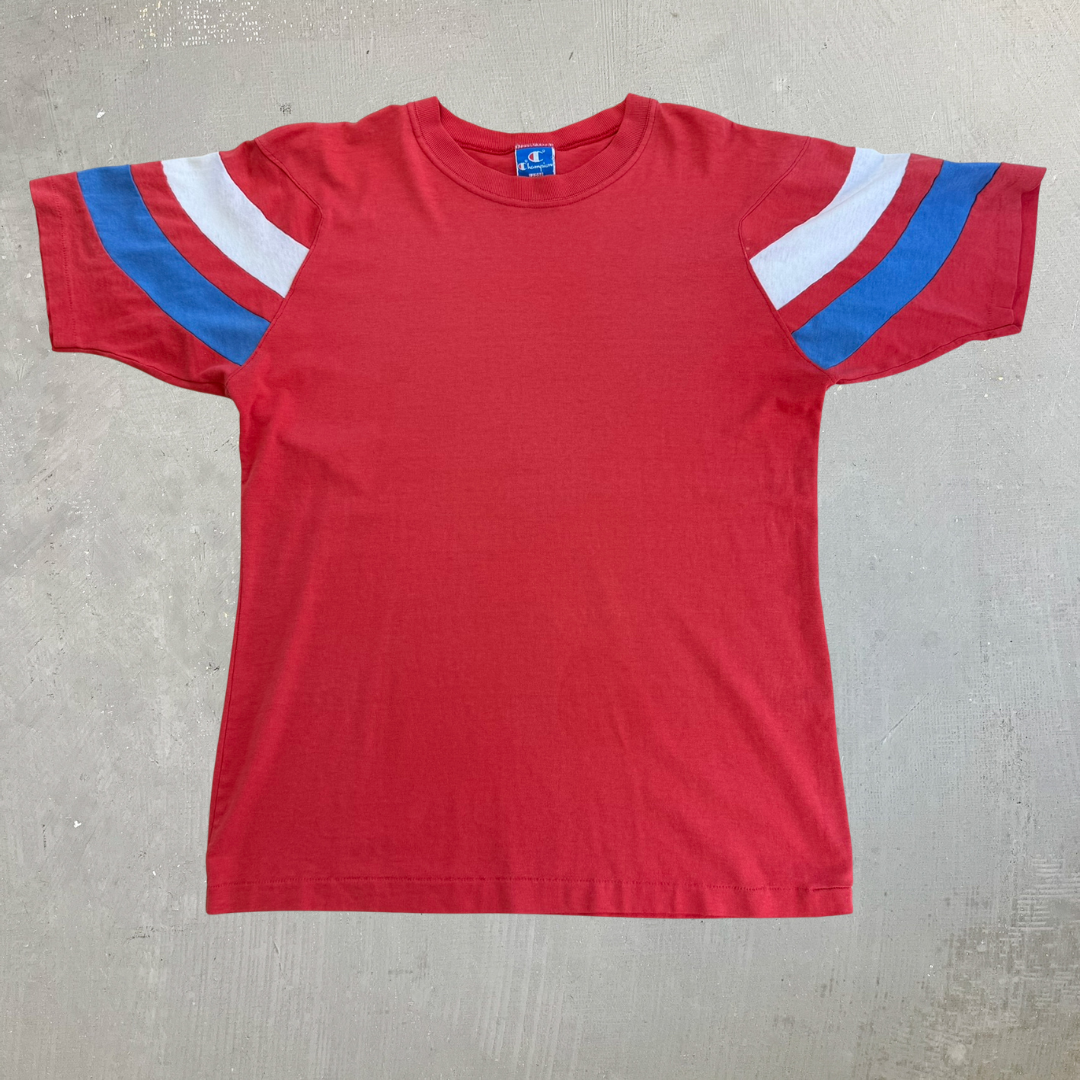 J- Vintage Champion Embroidered Logo Sleeve Made In USA Single Stitch Tee - L