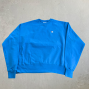 J- Vintage Champion Reverse Weave Embroidered Logo Crewneck - XL