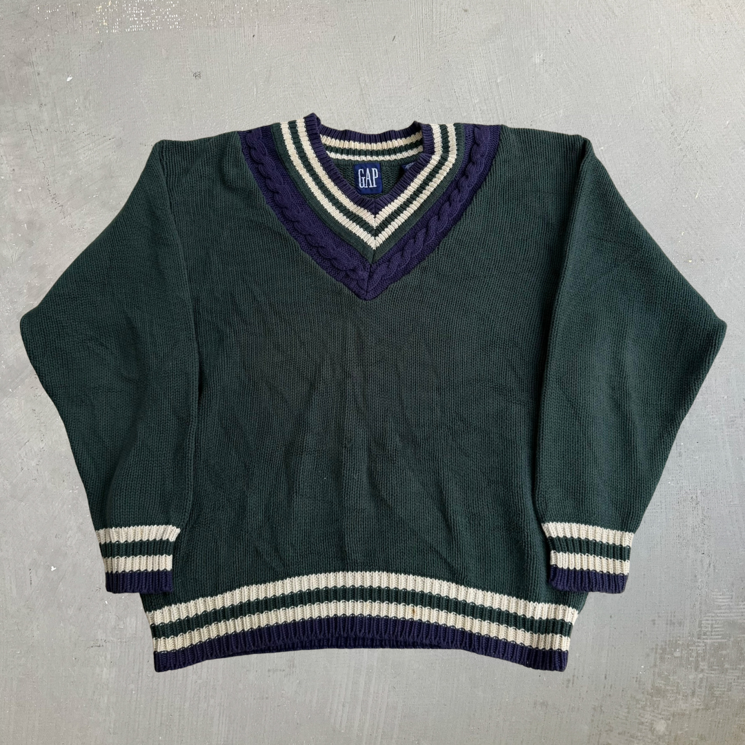 J- Vintage Gap V-Neck Style Dark Green Knit Sweater - L