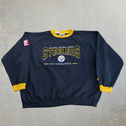 J- Vintage Pittsburgh Steelers NFL Lee Embroidered Logo Crewneck - XL