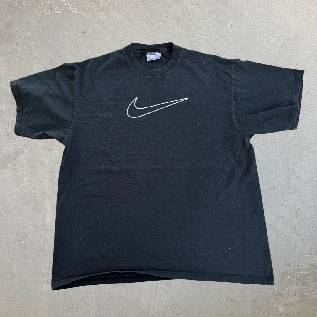 J- Vintage Nike Center Swoosh Graphic Tee - L