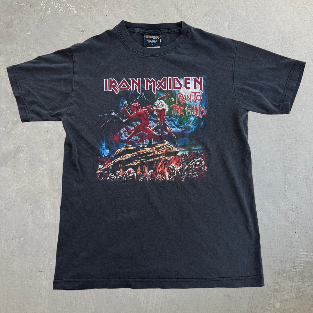 J- Vintage '06 Iron Maiden Artimonde Run To The Hills Graphic Tee - M