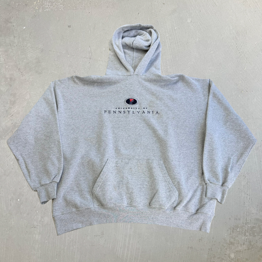 J- Vintage Jansport University Of Pennsylvania Embroidered Logo Hoodie - 2XL