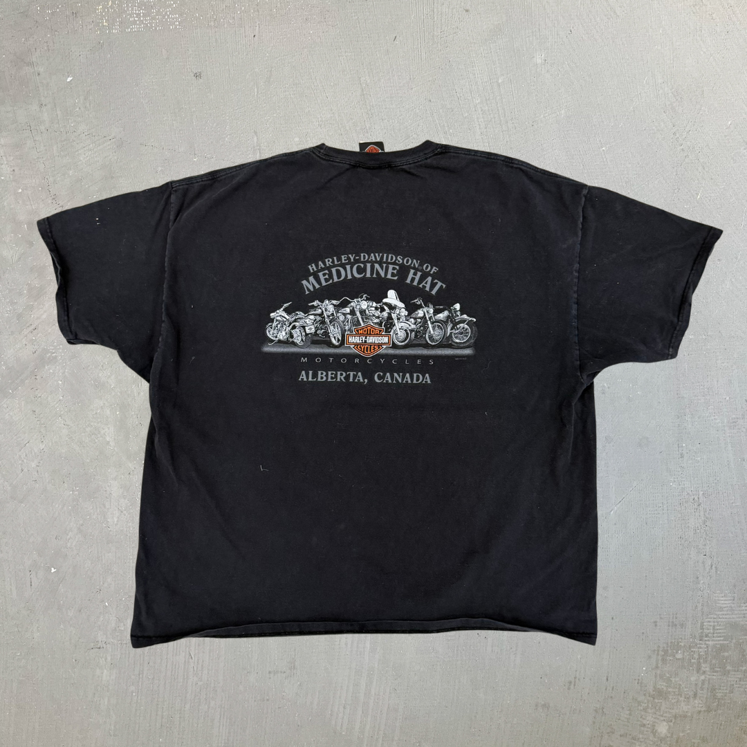 J-  Vintage '10 Harley Davidson Medicine Hat Canada Graphic Tee - 3XL