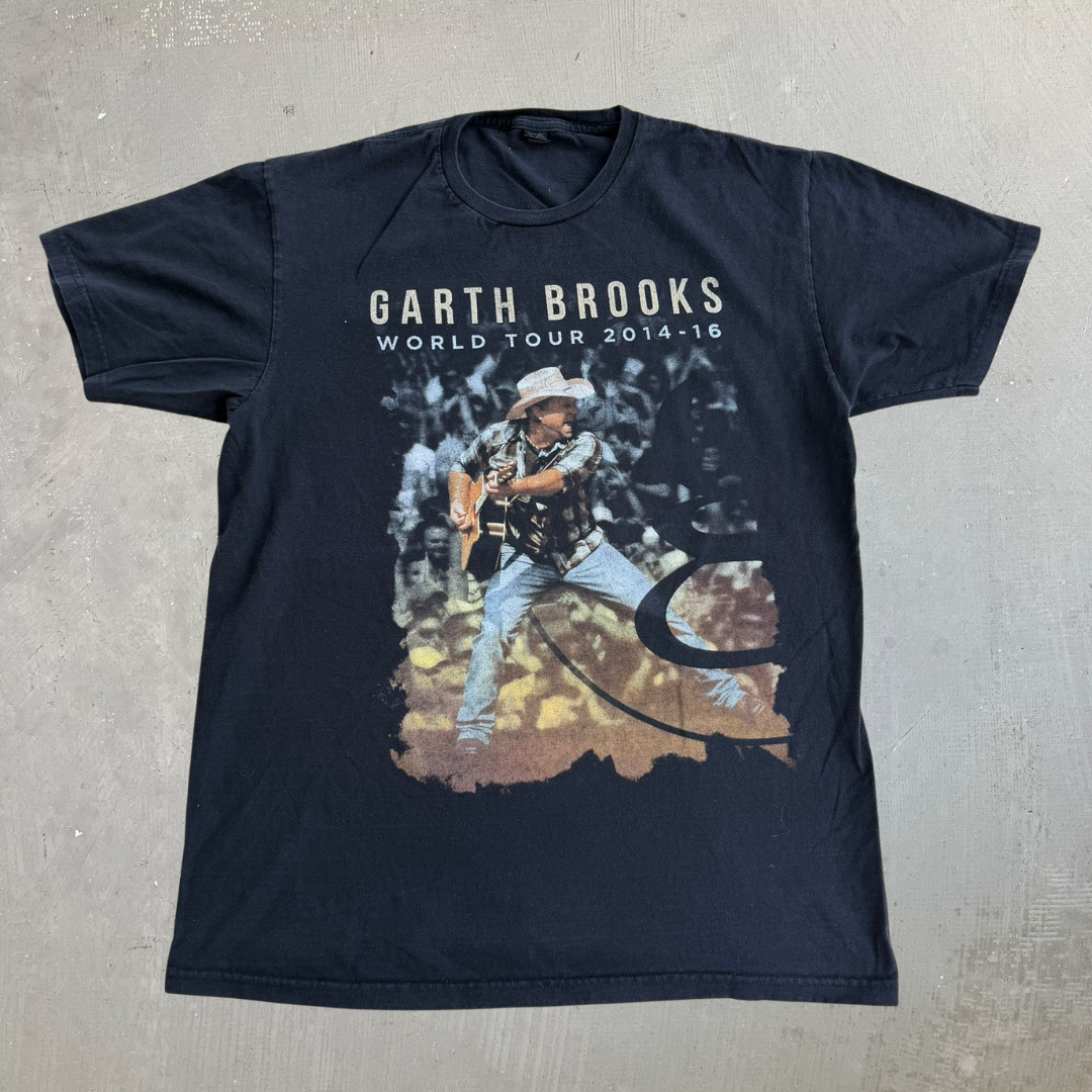 J- '14 Garth Brooks World Tour Picture Tee - M