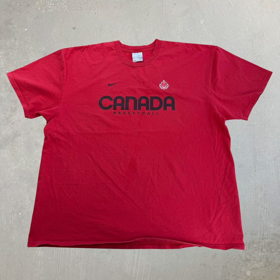 J- Vintage Nike Team Canada Basketball Graphic Tee - 2XL