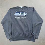 J- Vintage Seattle Seahawks NFL Text & Logo Crewneck - M