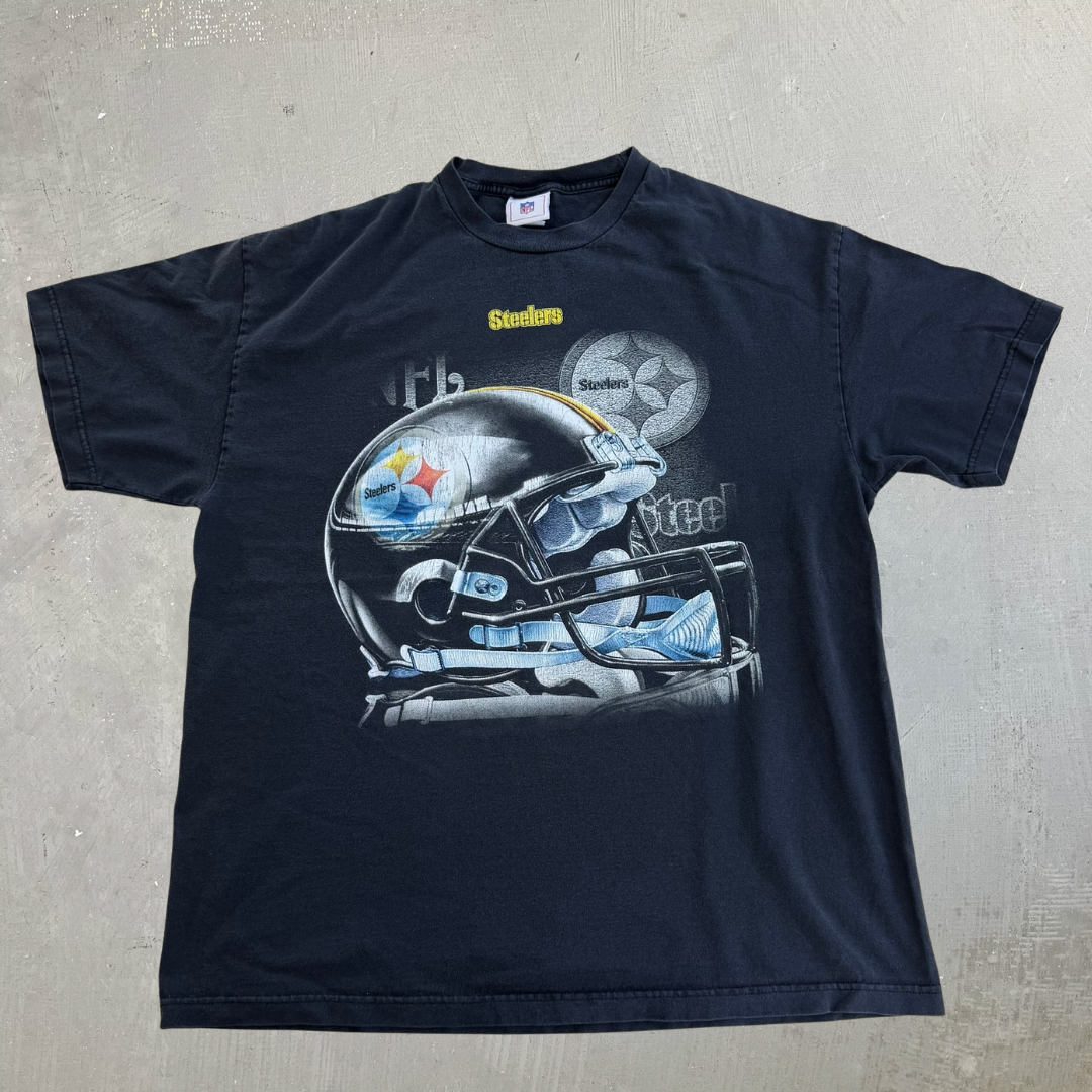 J- Vintage Pittsburgh Steelers NFL Logo & Helmet Graphic Tee - XL