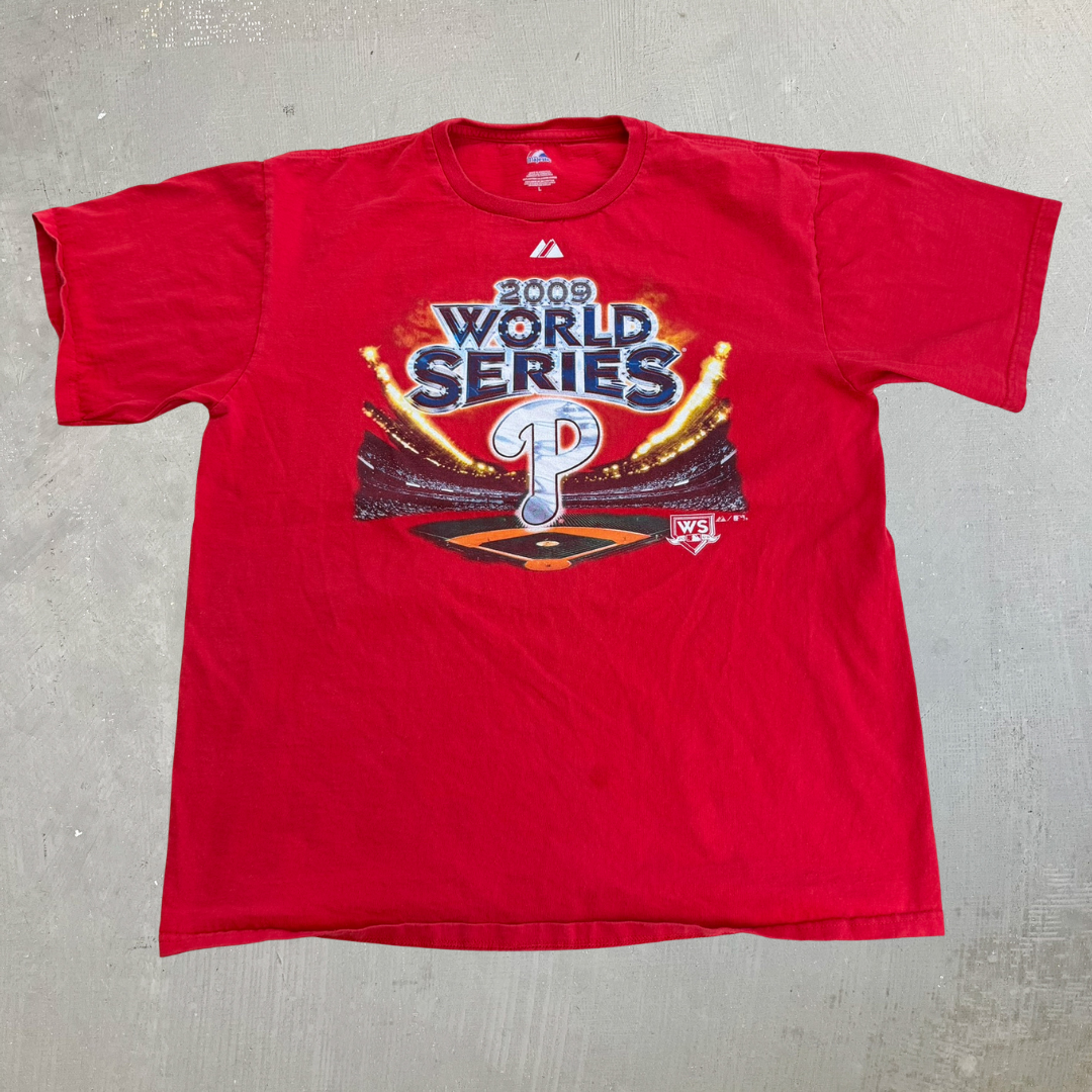 J- Vintage '09 Philadelphia Phillies MLB World Series Graphic Tee - L