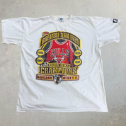 J- Vintage '96 Chicago Bulls NBA Champions 1996 Starter Graphic Single Stitch Tee - L