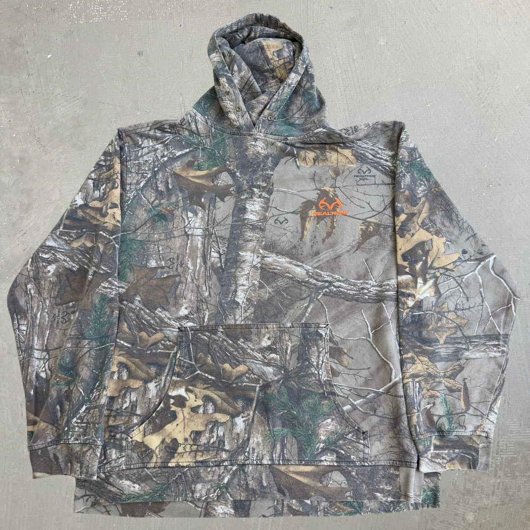 J- Vintage Real Tree Camo Orange Logo Hoodie - L