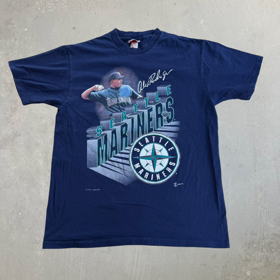 J- Vintage '97 Seattle Mariners Alex Rodriguez MLB Picture Graphic Single Stitch Tee - L
