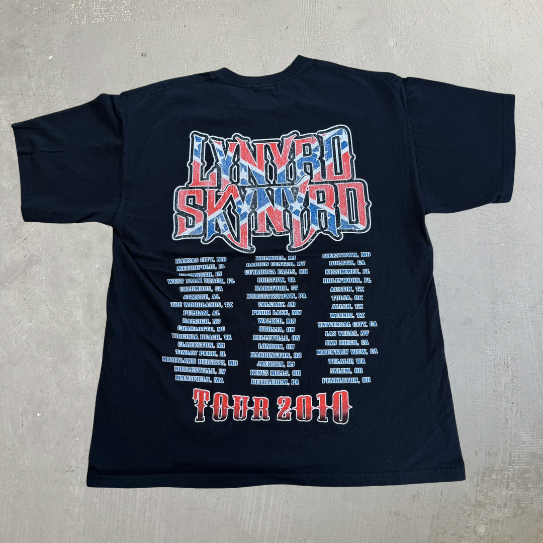 J- Vintage '10 Lynyrd Skynyrd Tour Southern Rocks Finest Picture Tee - L