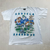 J- Vintage '93 Seattle Seahawks NFL Looney Tunes Graphic Single Stitch Tee - M