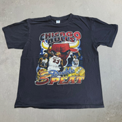 J- Vintage '98 Chicago Bulls NBA Double 3 Peat Picture Graphic Single Stitch Tee - XL