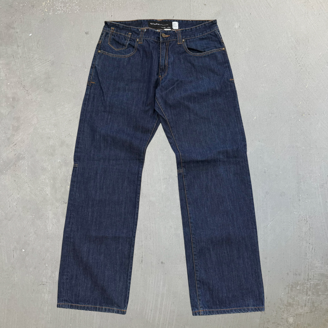 J- Vintage Y2K Rocawear Classic Fit Straight Leg Jeans - w34 (fits 34x32)