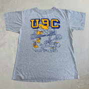 J- Vintage University Of British Columbia Volleyball Birds Graphic Single Stitch Tee - L