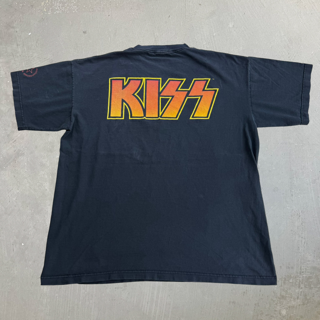 J- Vintage KISS Hottest Band In The World Limited Collector Series Graphic Made In USA Tee - XL