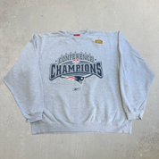 J- Vintage '03 New England Patriots NFL AFC Champions Graphic Crewneck - L
