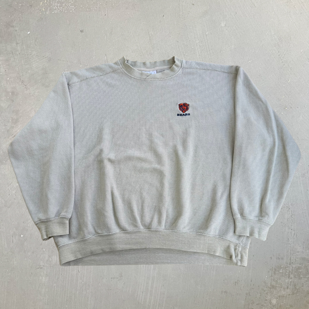 J- Vintage Chicago Bears NFL Embroidered Logo Crewneck - XL
