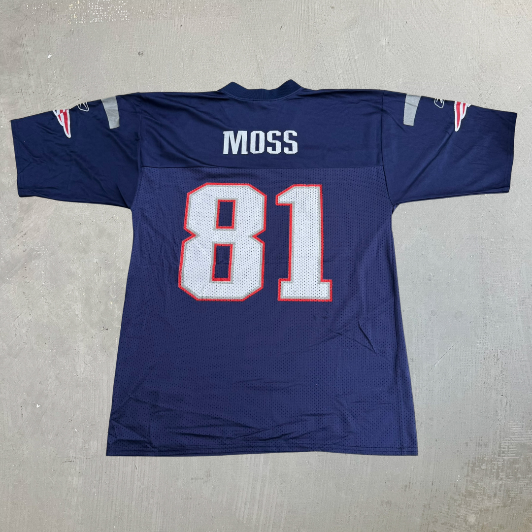 J- Vintage New England Patriots Randy Moss NFL Reebok Football Jersey - M