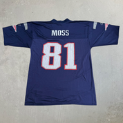 J- Vintage New England Patriots Randy Moss NFL Reebok Football Jersey - M