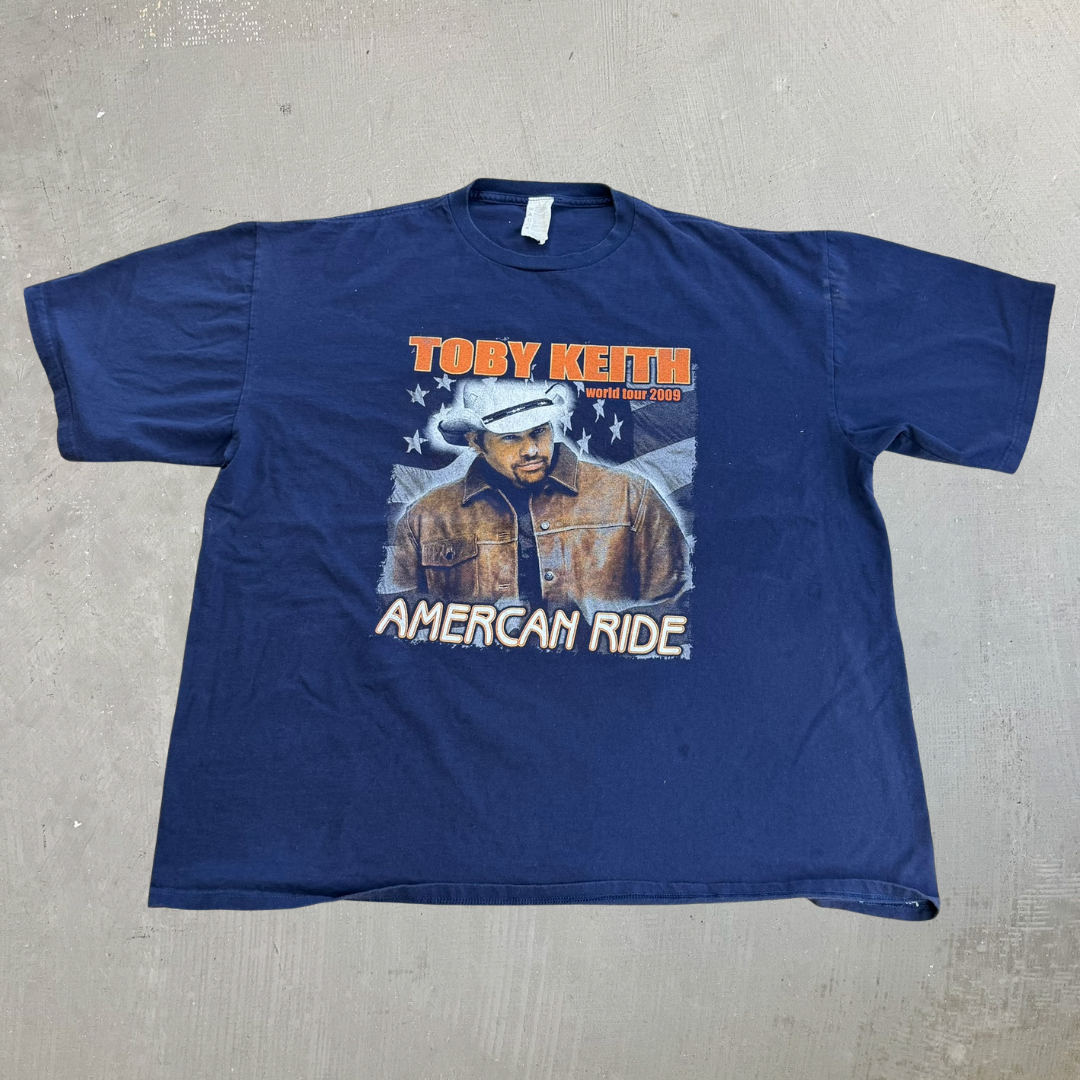 J- Vintage '09 Toby Keith American Ride World Tour Picture Graphic Tee - 2XL