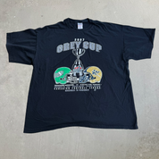 J- Vintage '04 CFL Grey Cup Saskatchewan Rough Riders Vs Winnipeg Blue Bombers Graphic Tee - 2XL