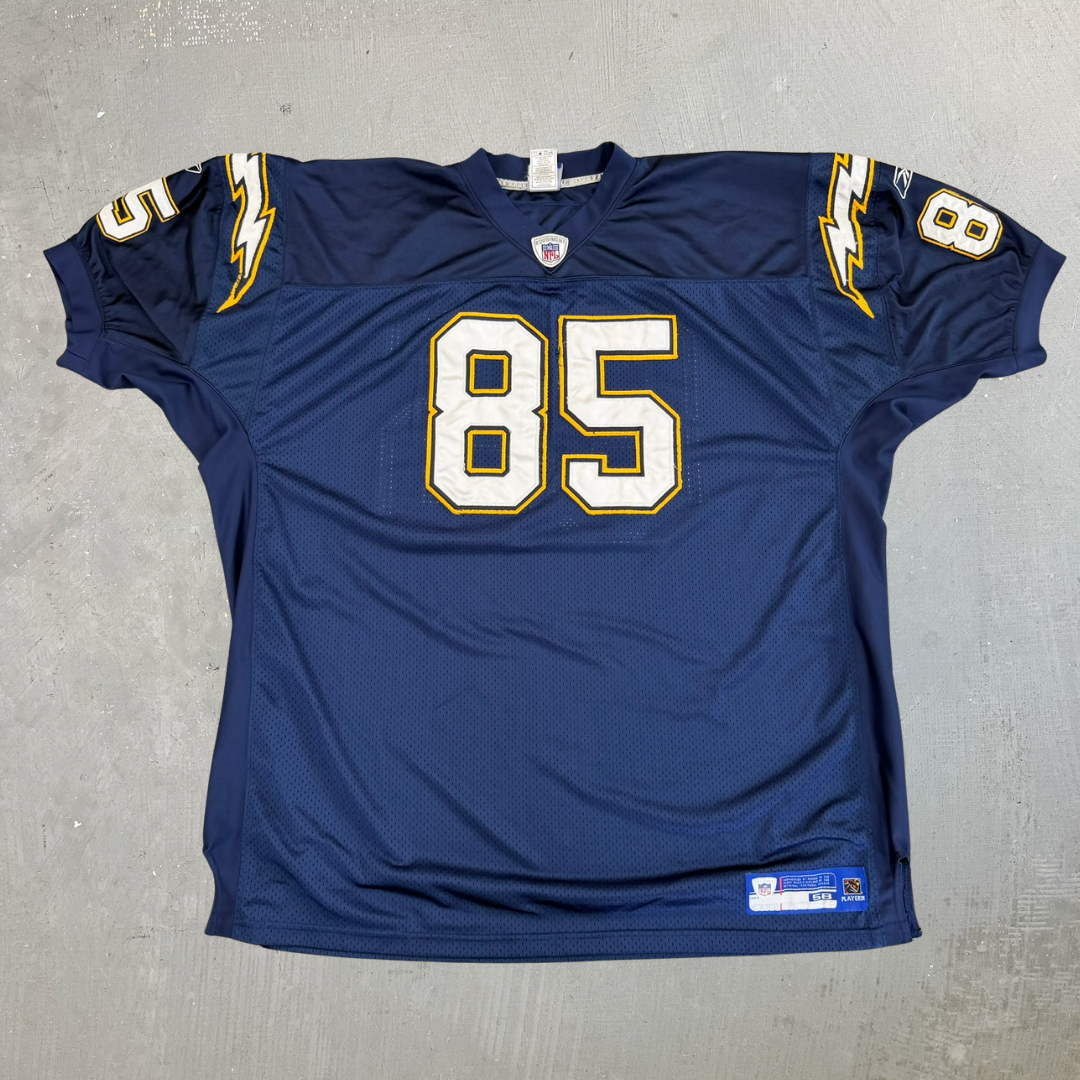 J- Vintage San Diego Chargers Antonio Gates NFL Reebok Football Jersey - 58 (fits 2XL)