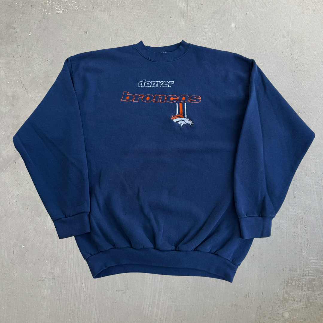 J- Vintage 90s Denver Broncos NFL Logo Athletic Embroidered Logo & Text Crewneck - XL
