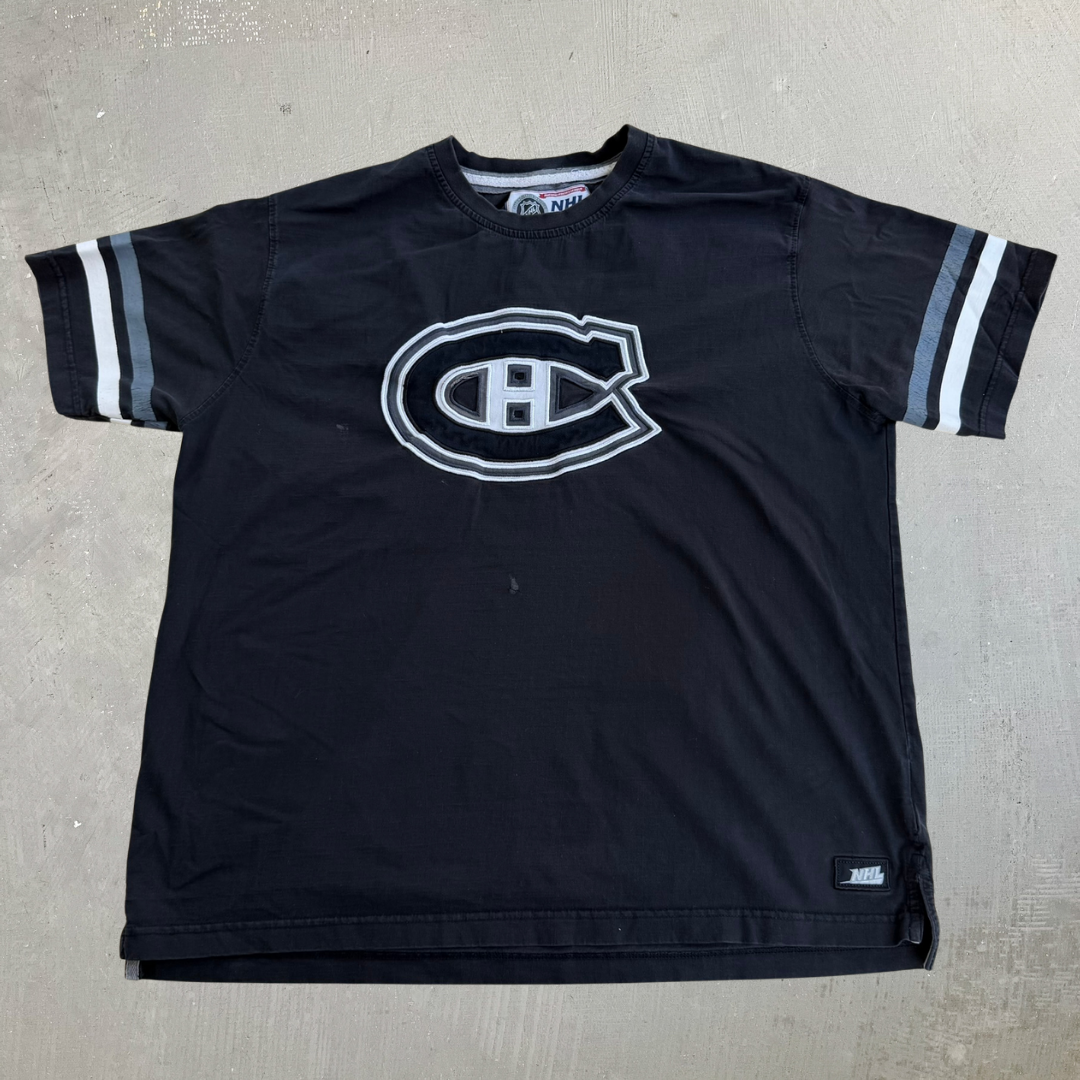 J- Vintage Montreal Canadiens NHL Embroidered Blacked Out Logo Graphic Tee - XL