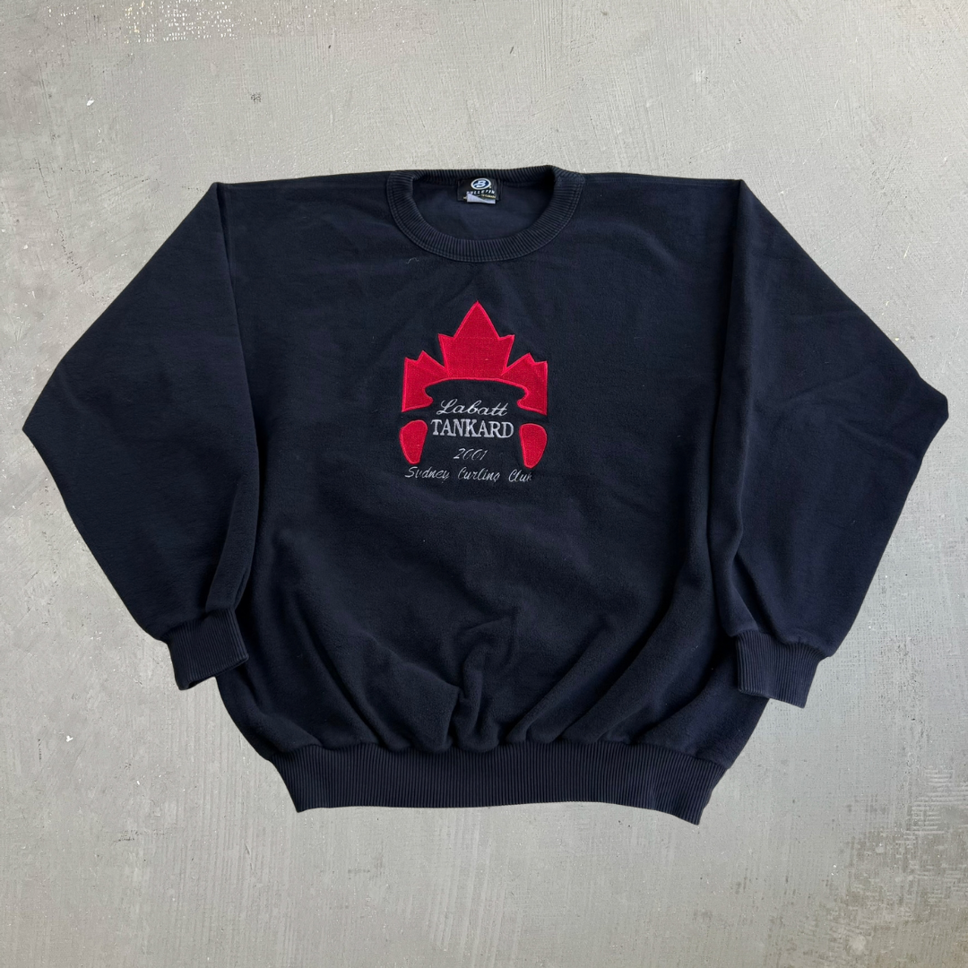 Vintage '01 Labatt Tankard Sydney Curling Club Embroidered Graphic Made In Canada Crewneck - L