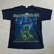 J- Vintage '10 Iron Maiden Somewhere Back In Time Graphic Tee - M