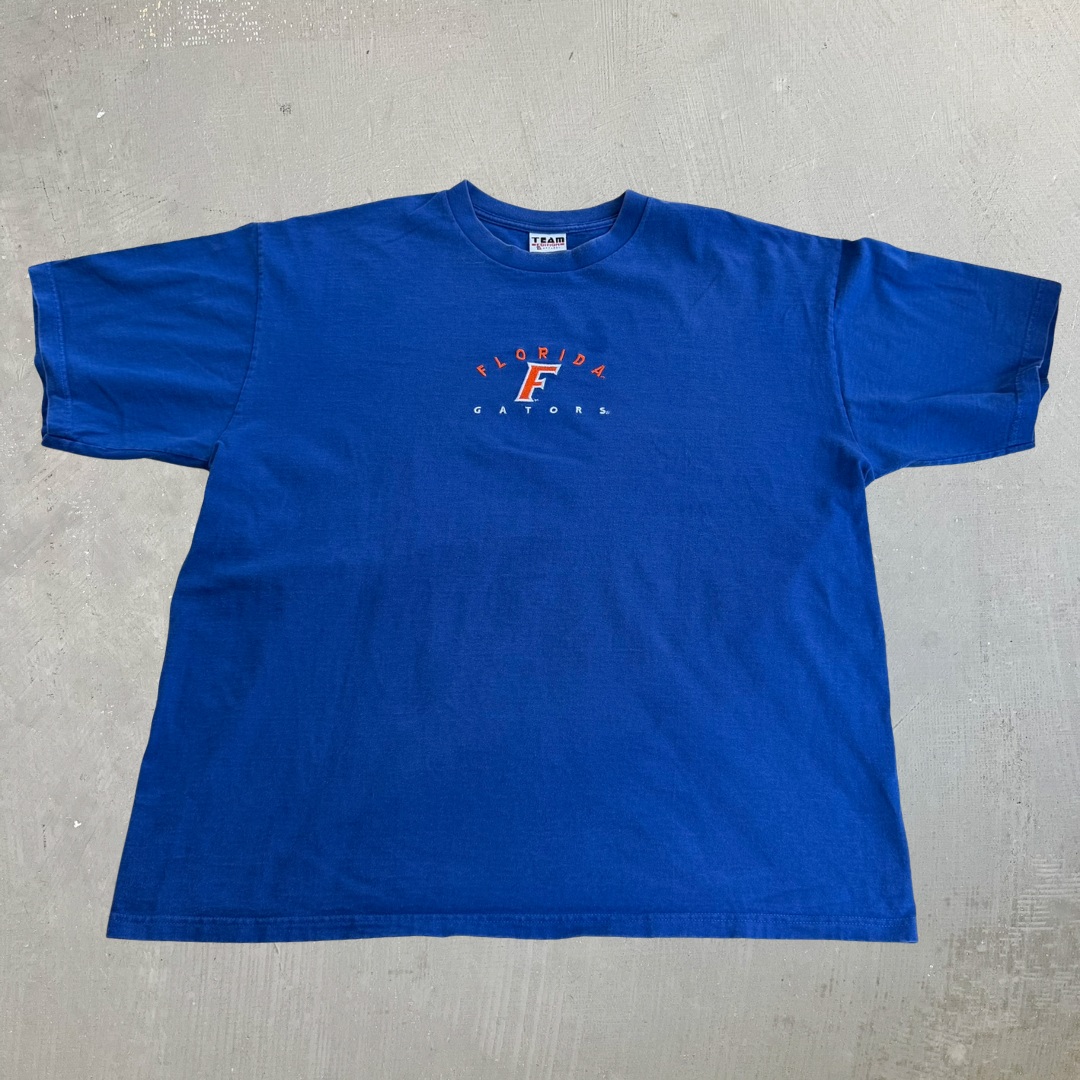J- Vintage University Of Florida Gators Embroidered Text & Logo Graphic Made In USA Tee - 2XL