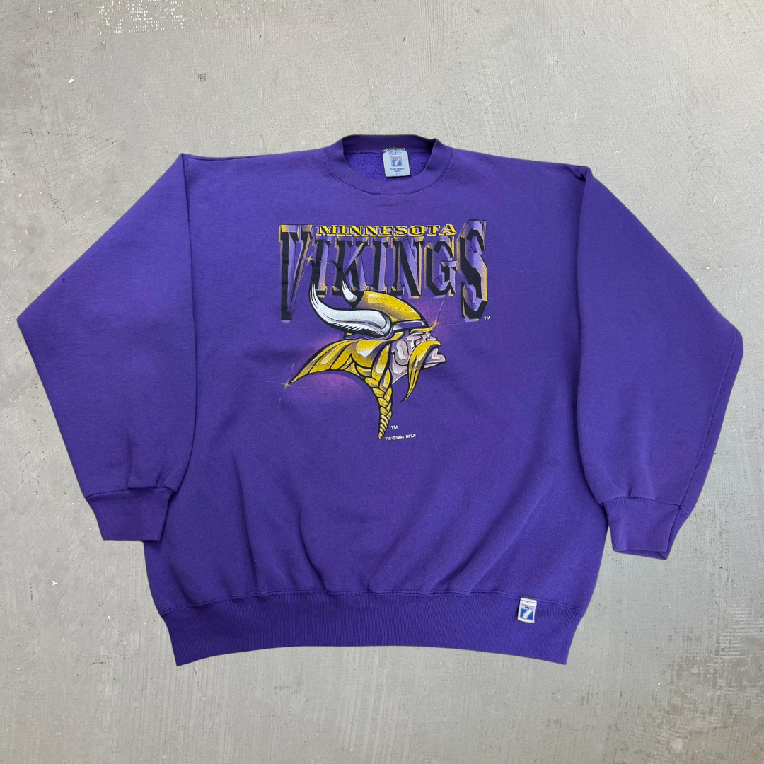J- Vintage '94 Minnesota Vikings NFL Logo 7 Graphic Made In USA Crewneck - XL Tall