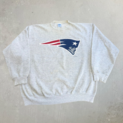 J- Vintage '93 New England Patriots Logo NFL Salems Sportswear Tag Made In USA Crewneck - XL