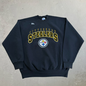 J- Vintage '96 Pittsburgh Steelers NFL Pro Player Logo & Text Graphic Made In USA Crewneck - XL