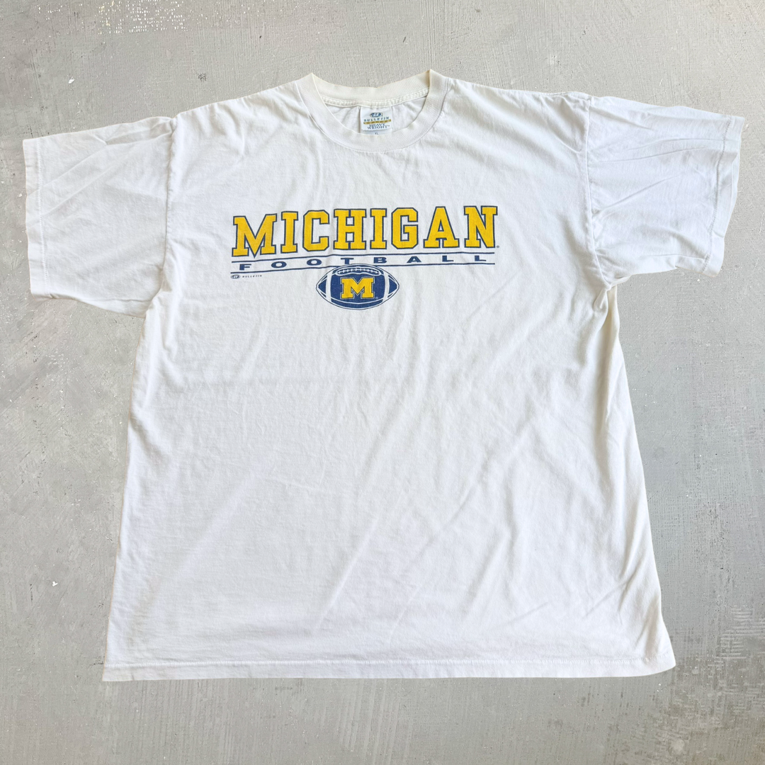 J- Vintage University Of Michigan Football Graphic Single Stitch Tee - XL