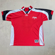 J- Vintage Umbro Teamwear Chinooks Team Soccer Jersey - M
