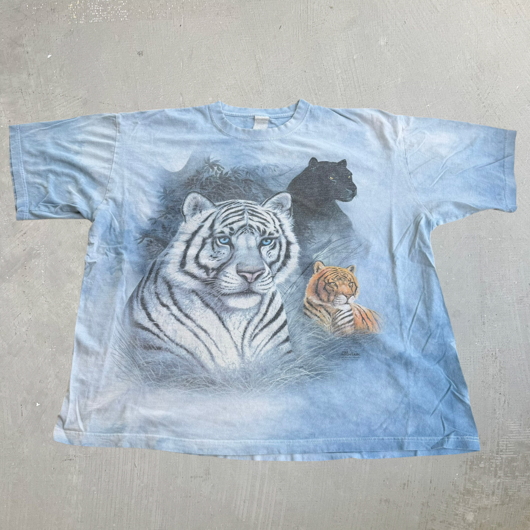J- Vintage '03 The Mountain Big Cats Tigers Panthers Graphic Light Blue Acid Wash Tee - 3XL