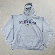 J- Vintage Minnesota Vikings NFL Logo & Text Hoodie - XL
