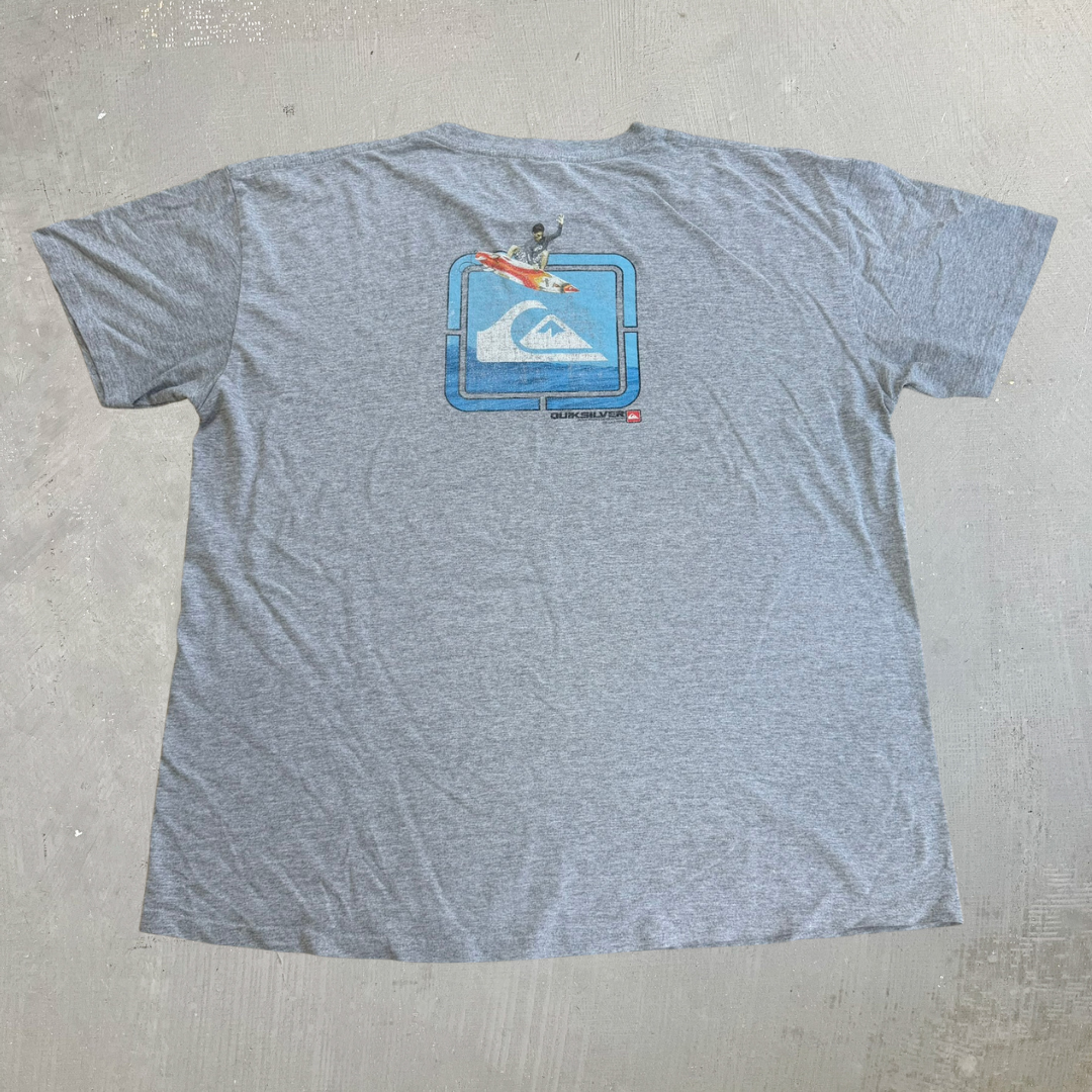 J- Vintage Quicksilver Logo & Graphic Made In USA Tee - XL